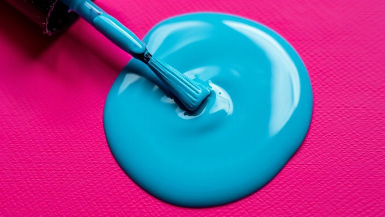 tache de vernis remède de grand-mère